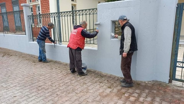 Συντηρήσεις στον Βρεφονηπιακό Σταθμός Βάλιας.
