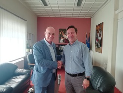 Φωτογραφία Συνάντηση Δημάρχου Νάουσας με τον Διευθυντή επί Τιμή της Ευρωπαϊκής Επιτροπής Γ. Κρεμλή