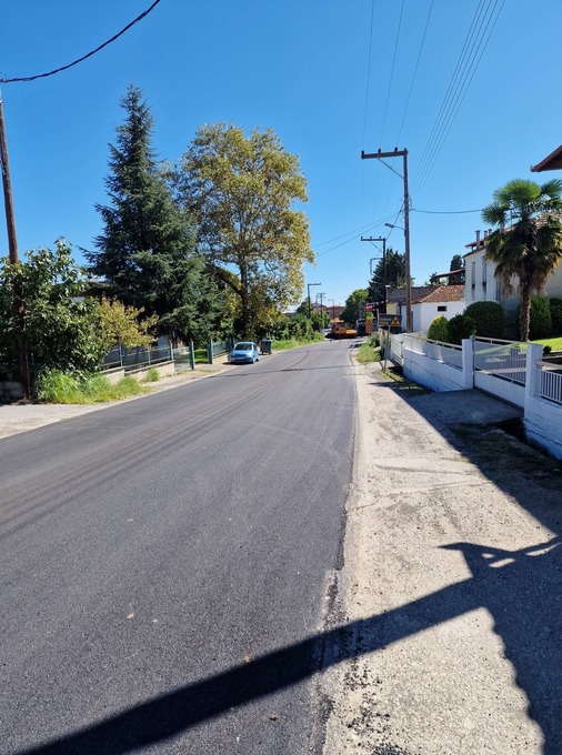 Φωτογραφία Eργασίες ασφαλτόστρωσης