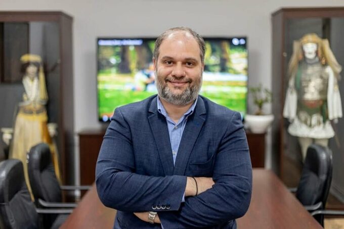 Φωτογραφία Δήμαρχος Ηρωικής Πόλεως Νάουσας – Νίκος Κουτσογιάννης: «Δημιουργούμε ένα ισχυρό δίχτυ κοινωνικής προστασίας»