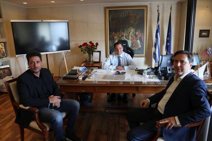 Φωτογραφία Διαδοχικές συναντήσεις του Δημάρχου Νάουσας